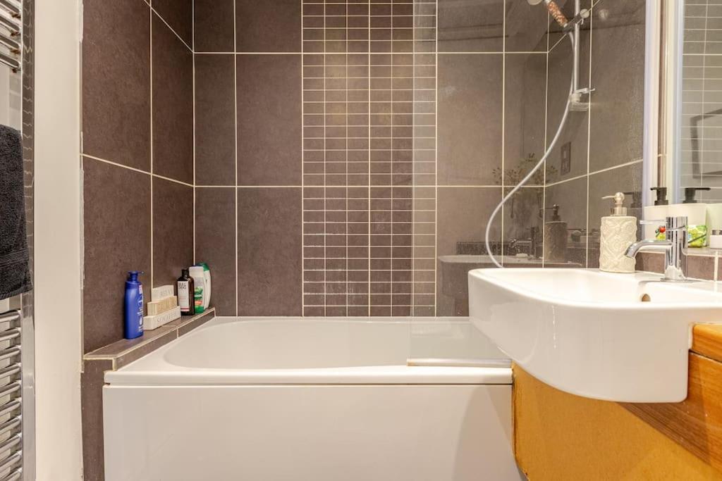 2 Bedroom Flat In St Johns Wood 런던 외부 사진
